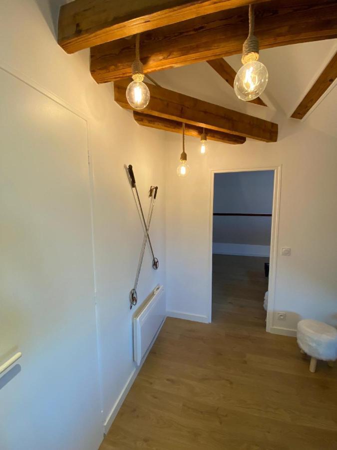 Couttet Champion Romantique Proche Gare Annecy Exterior photo